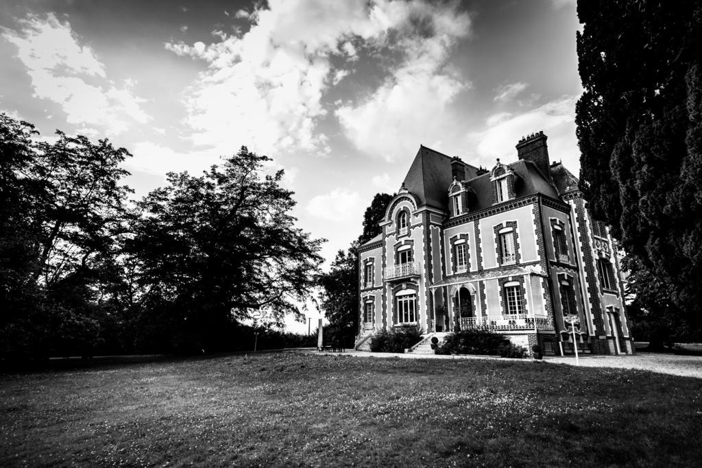 Chateau De La Folie Trie-Château Esterno foto
